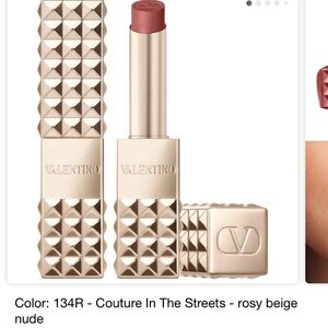 Valentino Couture Rosy Beige Lipstick 134r